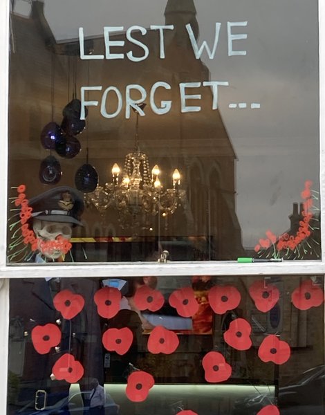 No  2 minutes silence at gym. AIBU