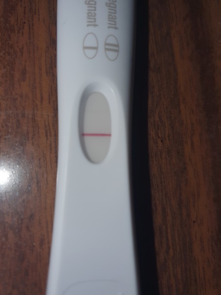 need squinter eyes- FET 4dp6dt evening urine