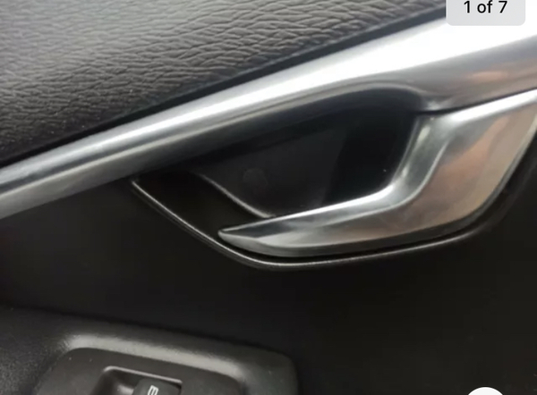 Toddler keeps trapping fingers in car door handle