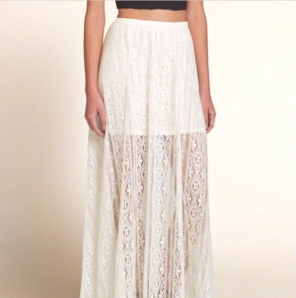 What type of top with this skirt?