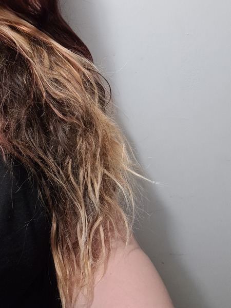 Urgently need hair dyes that lift and colour. Have cocked up hair :(