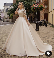 If you were to choose a wedding dress now…