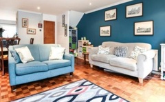 Mismatched sofas?