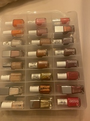 If you DON'T get gels, which polish do you use?