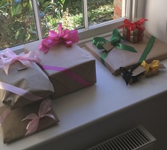 show us your wrapped presents!!