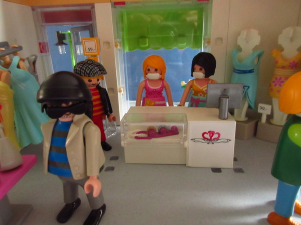 Playmobil pandemic in our house part 4