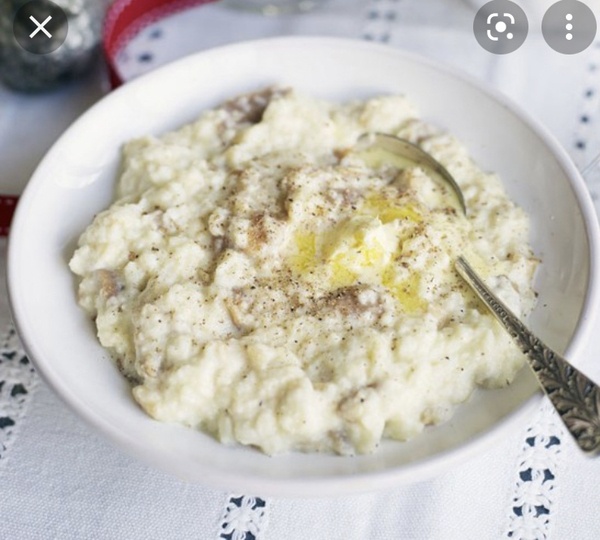 I can't understand how anyone doesn't like bread sauce.
