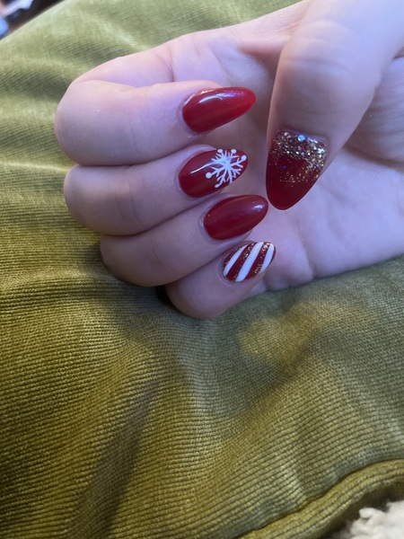 Have you had your nails done for Christmas?