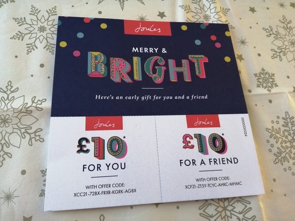 Thread 28 - the one with the amarillo bulb and winter cheery plants