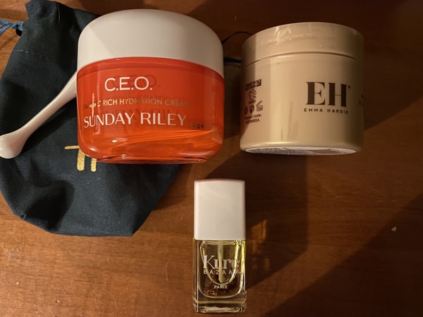 General “Waifs and Strays” Beauty Advent Calendar opening thread