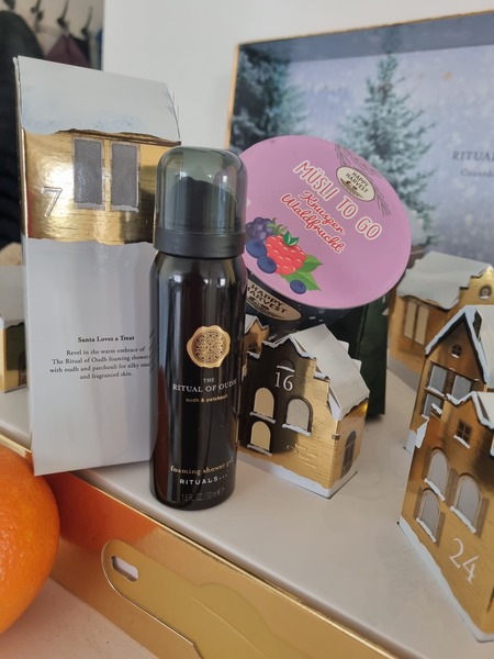 General “Waifs and Strays” Beauty Advent Calendar opening thread