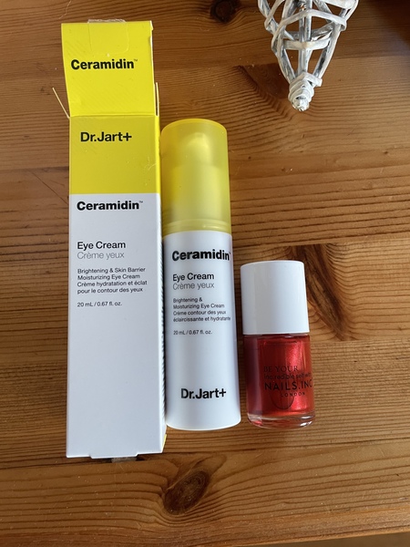 General “Waifs and Strays” Beauty Advent Calendar opening thread