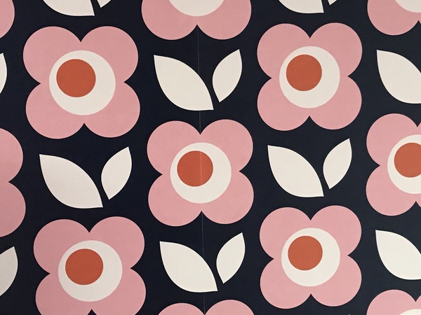 Wallpaper seams