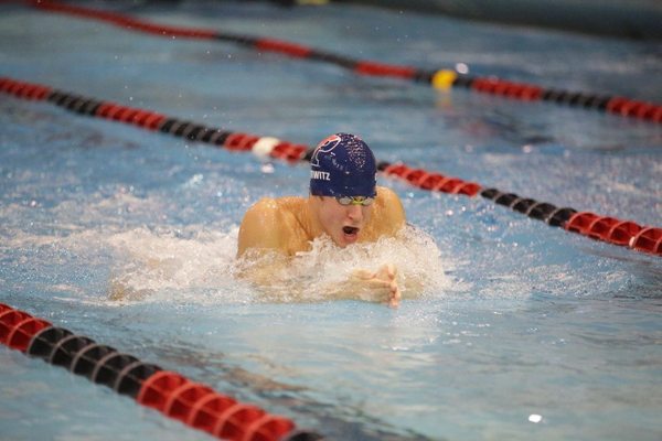 Penn’s Lia Thomas breaks 200/500 Free records in meet with Princeton, Cornell