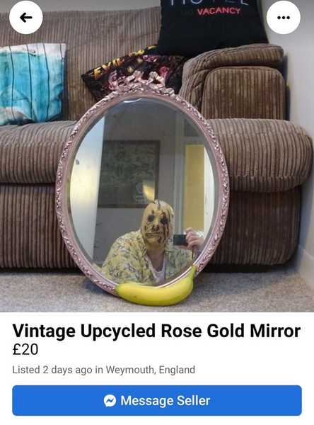 To remind everyone of the little Christmas gem on ebay, that no-one has bought yet.