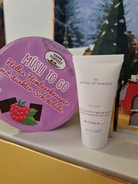 General “Waifs and Strays” Beauty Advent Calendar opening thread