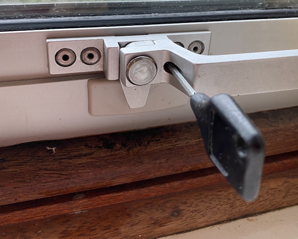 To ask how to open this window?