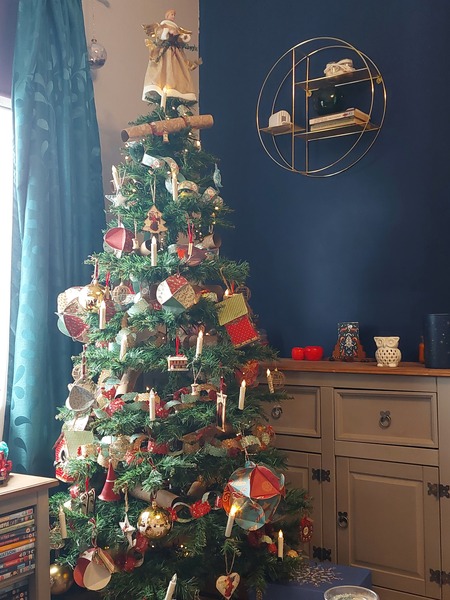 Do we have a show us your tree thread yet?