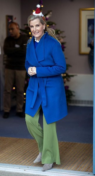 Blessed Be The Royal Pants, but We Shall Inherit the Tiaras!
