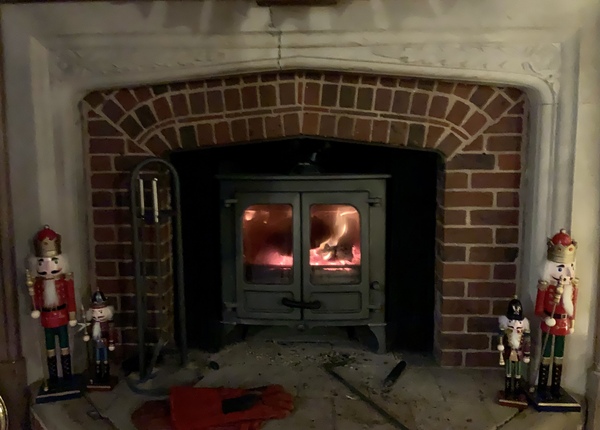 Can we please see pictures of your fireplaces and log burners ?