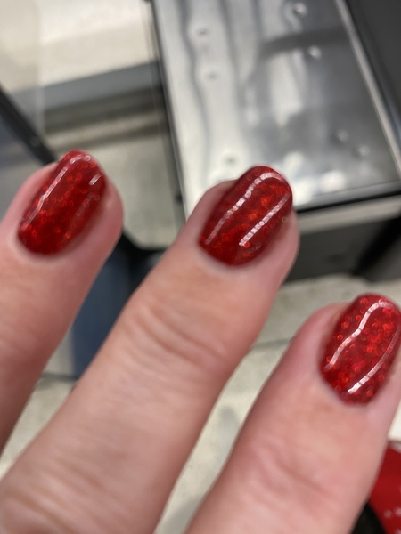 Please show me your Christmas nails