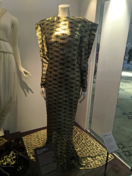 Les Parisiennes des Mamansnet: Do not ask the kock about les préservatifs in the food.