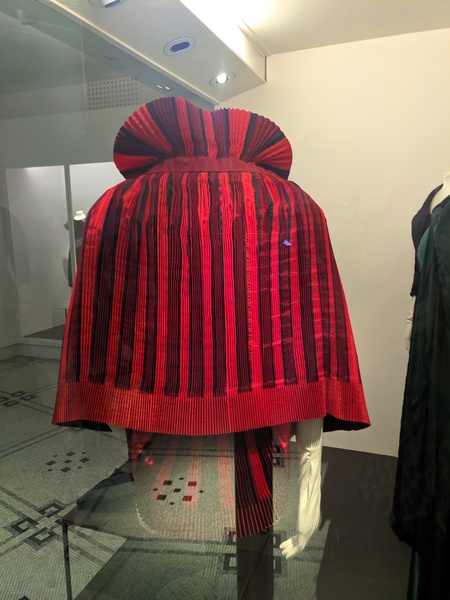 Les Parisiennes des Mamansnet: Do not ask the kock about les préservatifs in the food.