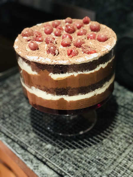 DH wants a trifle for Christmas dessert. Recommendations please....