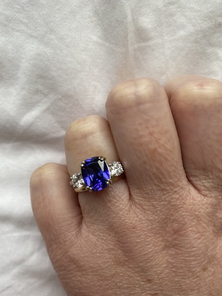 Show me your right hand rings!
