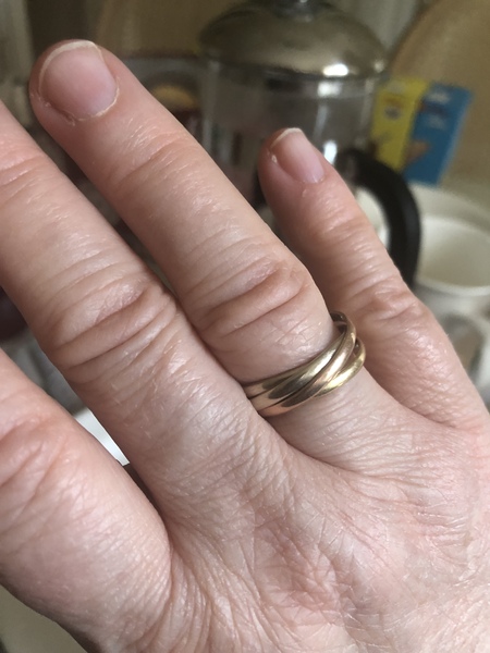 Show me your right hand rings!