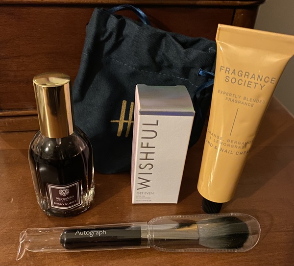 General “Waifs and Strays” Beauty Advent Calendar opening thread