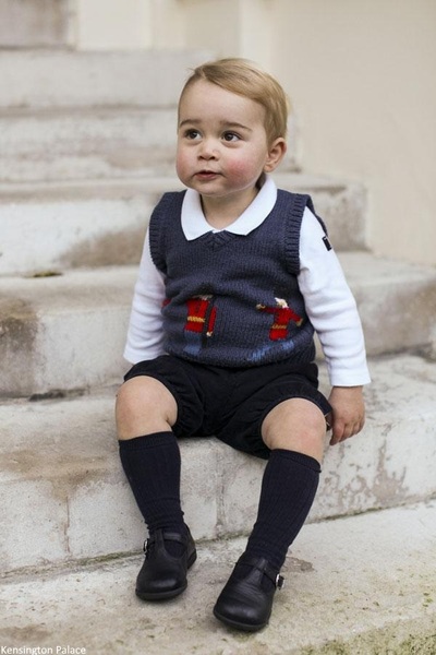 to think William and Kate's Christmascard this year was badly judged?