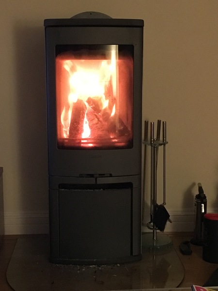 Can we please see pictures of your fireplaces and log burners ?