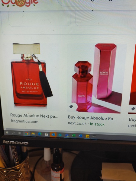 Do YOU remember this perfume (ca. 2005)?!