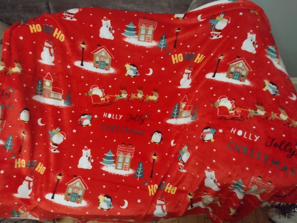 Thread 26 - the one with pervy pig throw