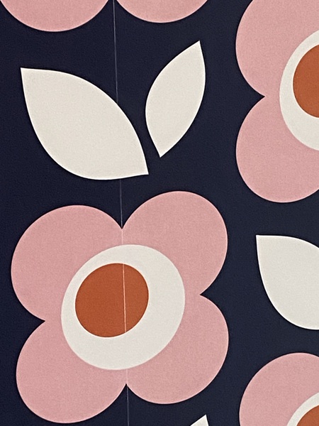 Wallpaper seams