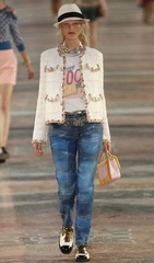 Les Parisiennes des Mamansnet: Do not ask the kock about les préservatifs in the food.