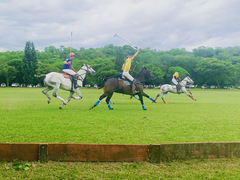Les Parisiennes des Mamansnet: Do not ask the kock about les préservatifs in the food.