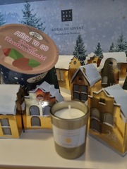 General “Waifs and Strays” Beauty Advent Calendar opening thread