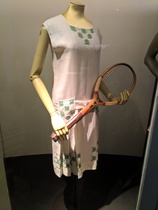 Les Parisiennes des Mamansnet: Do not ask the kock about les préservatifs in the food.