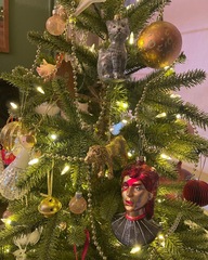 Do we have a show us your tree thread yet?