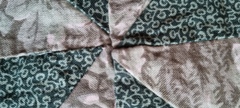 Quilt / Throw identification (with pics)