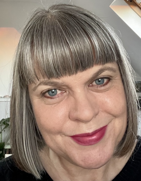 Anyone else going grey in 2022?