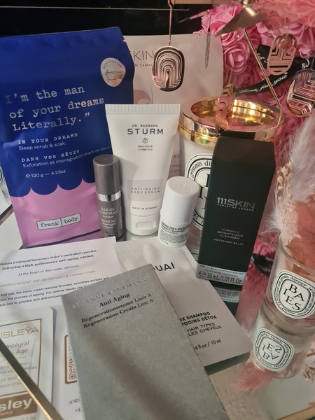 Beauty addicts anonymous! A wonderful community of hoarders!