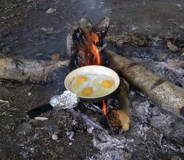 Festive Frugaleering