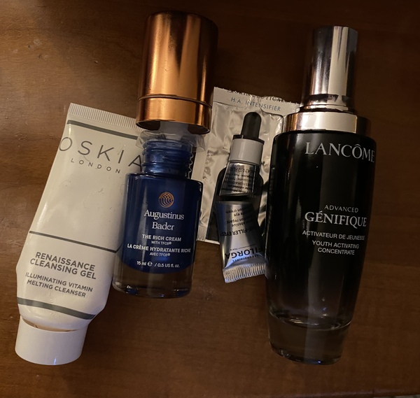 Beauty addicts anonymous! A wonderful community of hoarders!