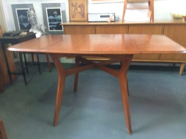 is my aunt being ripped off ? g plan or mid century furniture is "worthless" furniture