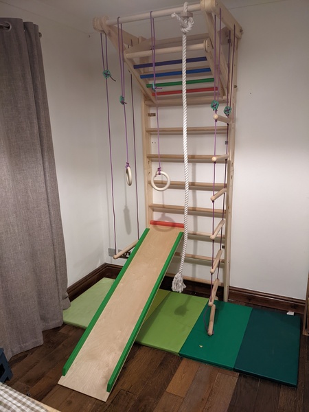 Trapped toddler parents: support through winter and beyond