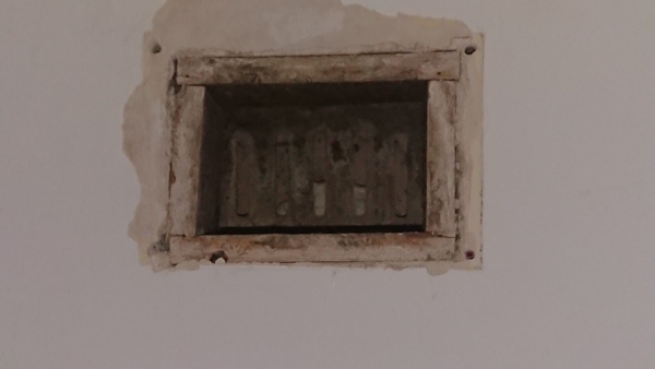How to fill in old vent