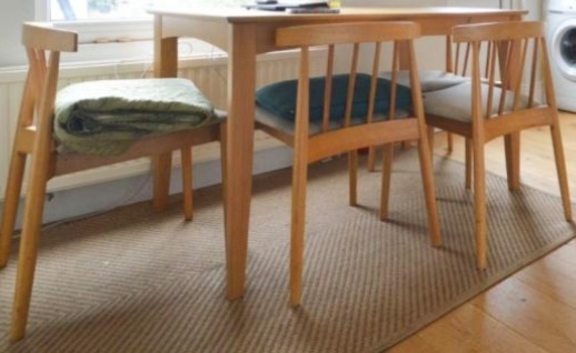 Where is this dining table and chairs from?
